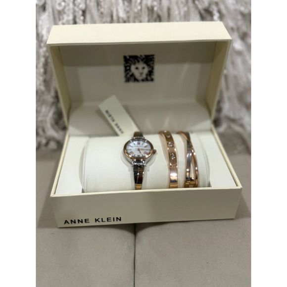 Anne Klein Woman\'s Quartz Silver-Tone Gold Tone Alloy Bangle Watch Set main image 7